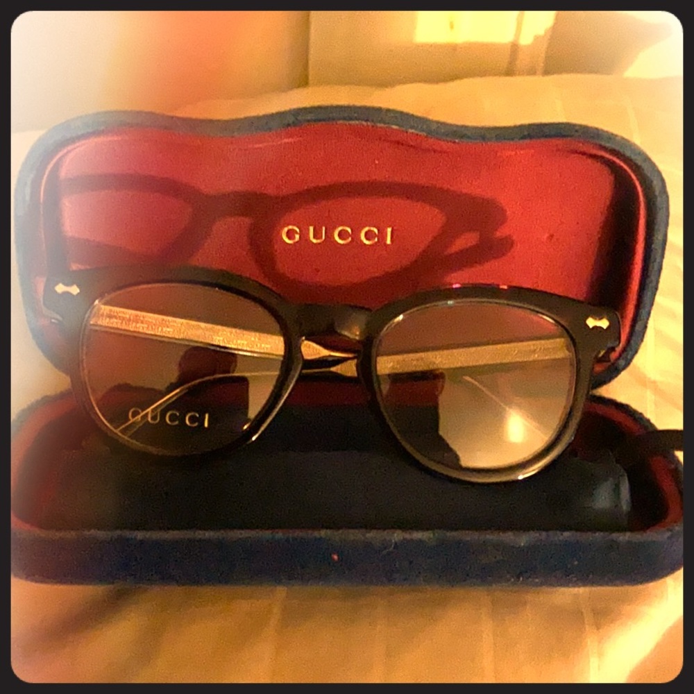 Gucci glasses in mint condition tortoise shells